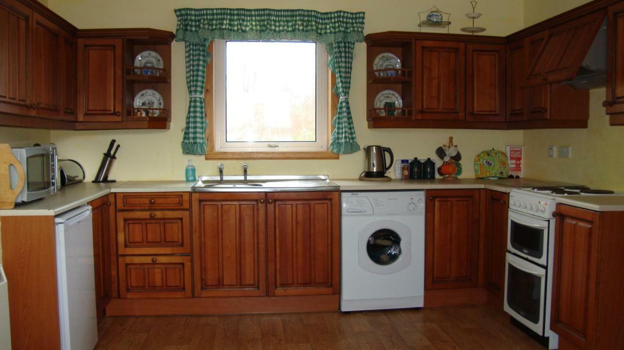 Fairy Hill Cottage Ellishadder Staffin Εξωτερικό φωτογραφία