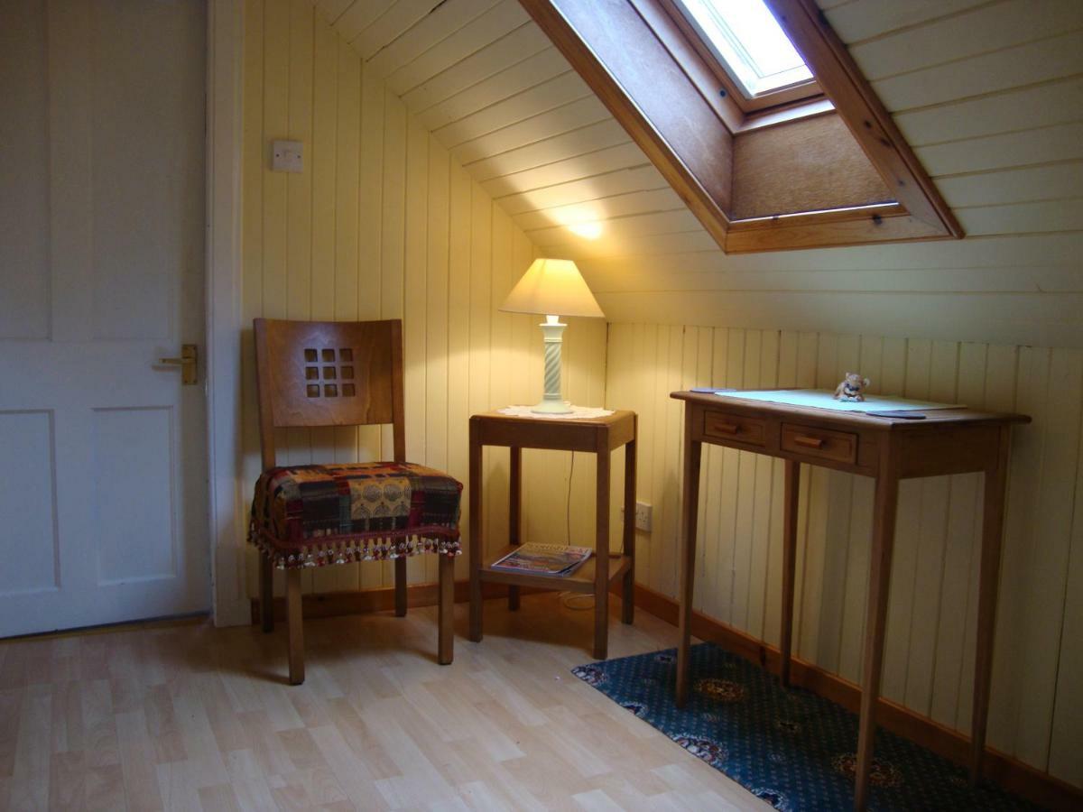 Fairy Hill Cottage Ellishadder Staffin Εξωτερικό φωτογραφία